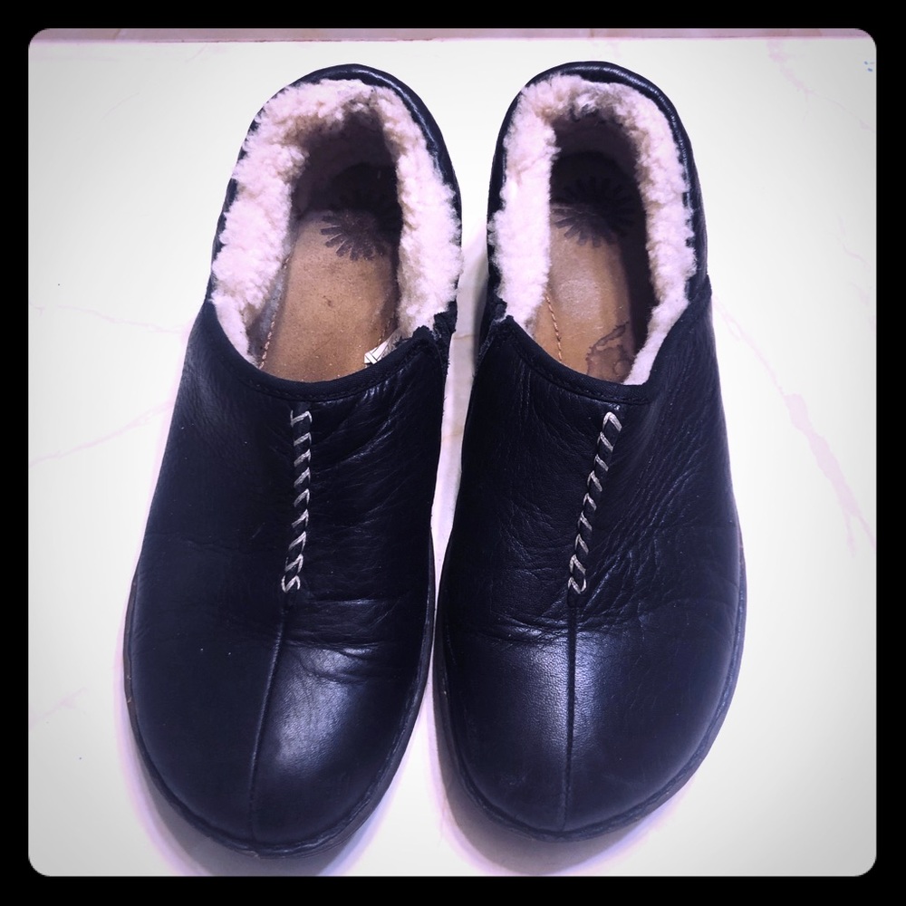 UGG AUSTRALIA Woman Betty Chocolate Color Leather